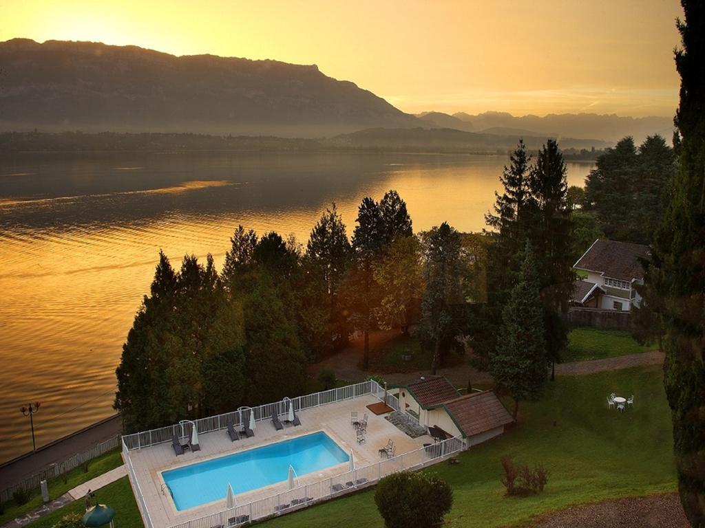 Hotel Ombremont Jean-Pierre Jacob Le Bourget-du-Lac Eksteriør billede